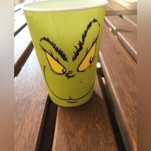 The Grinch Cups NWT